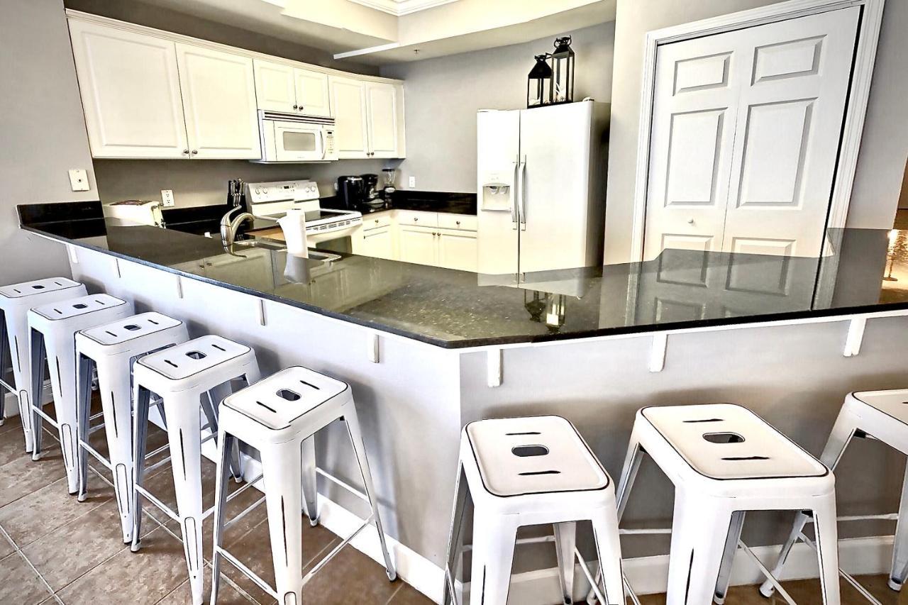 Happy Ours 2200 Sq Ft Corner Beachfront Sleeps 12 パナマシティービーチ エクステリア 写真